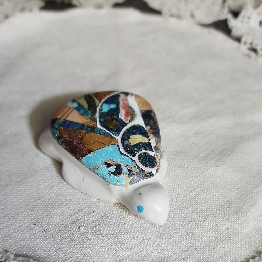 Quam White Marble Inlay Elegant  Turtle Figurine